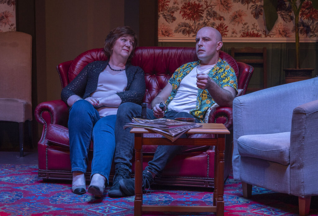 Prospective contestants for a TV reality show gather in a country house, aiming to win a large cash prize, but only if they survive the rigours of the ultimate Spygame.